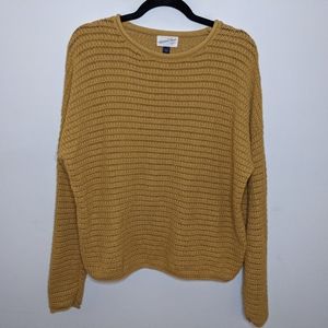 Universal Thread Mustard Yellow Sweater